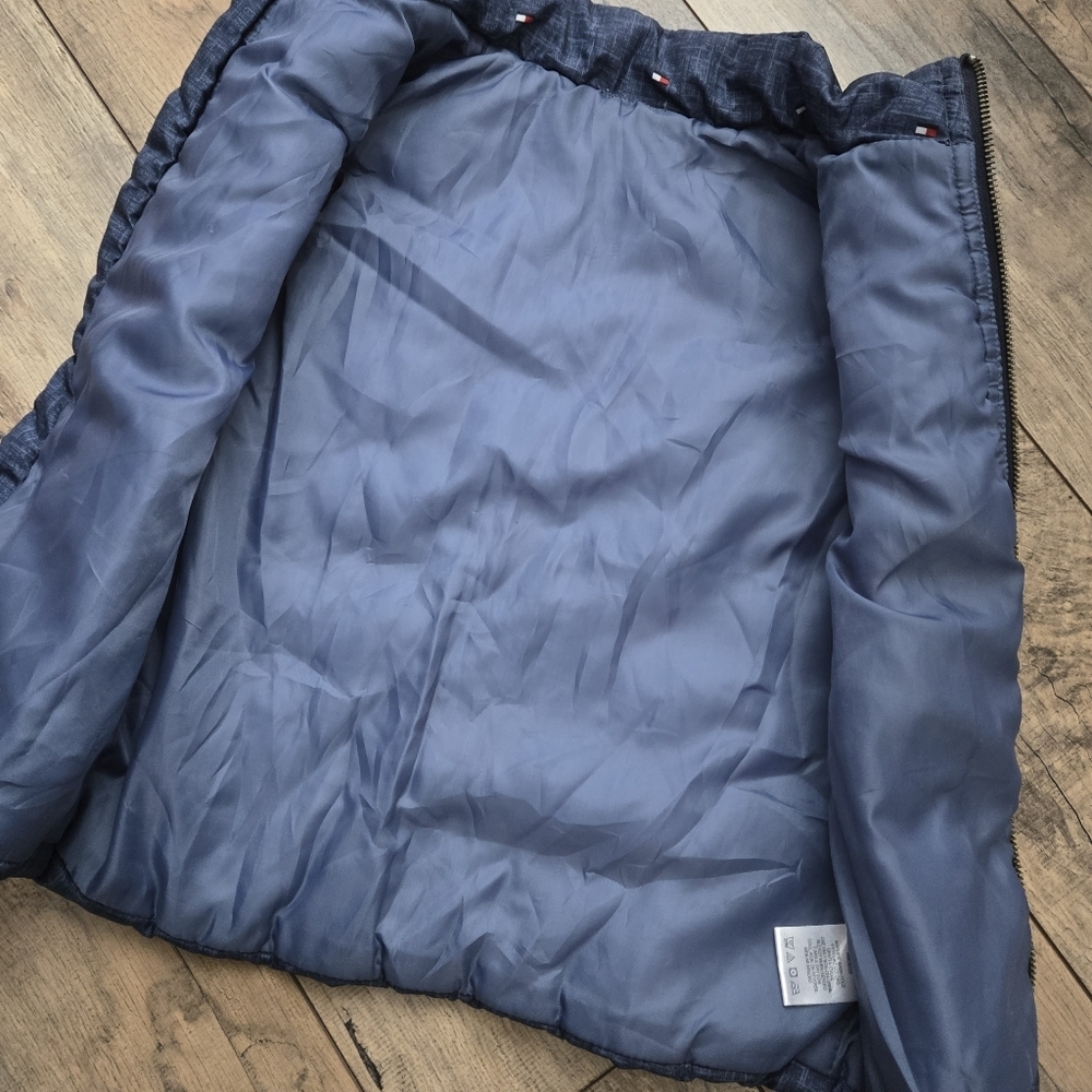 Tommy Hilfiger Kids Navy Blue Puffer Vest Size 5 - Picture 3 of 7